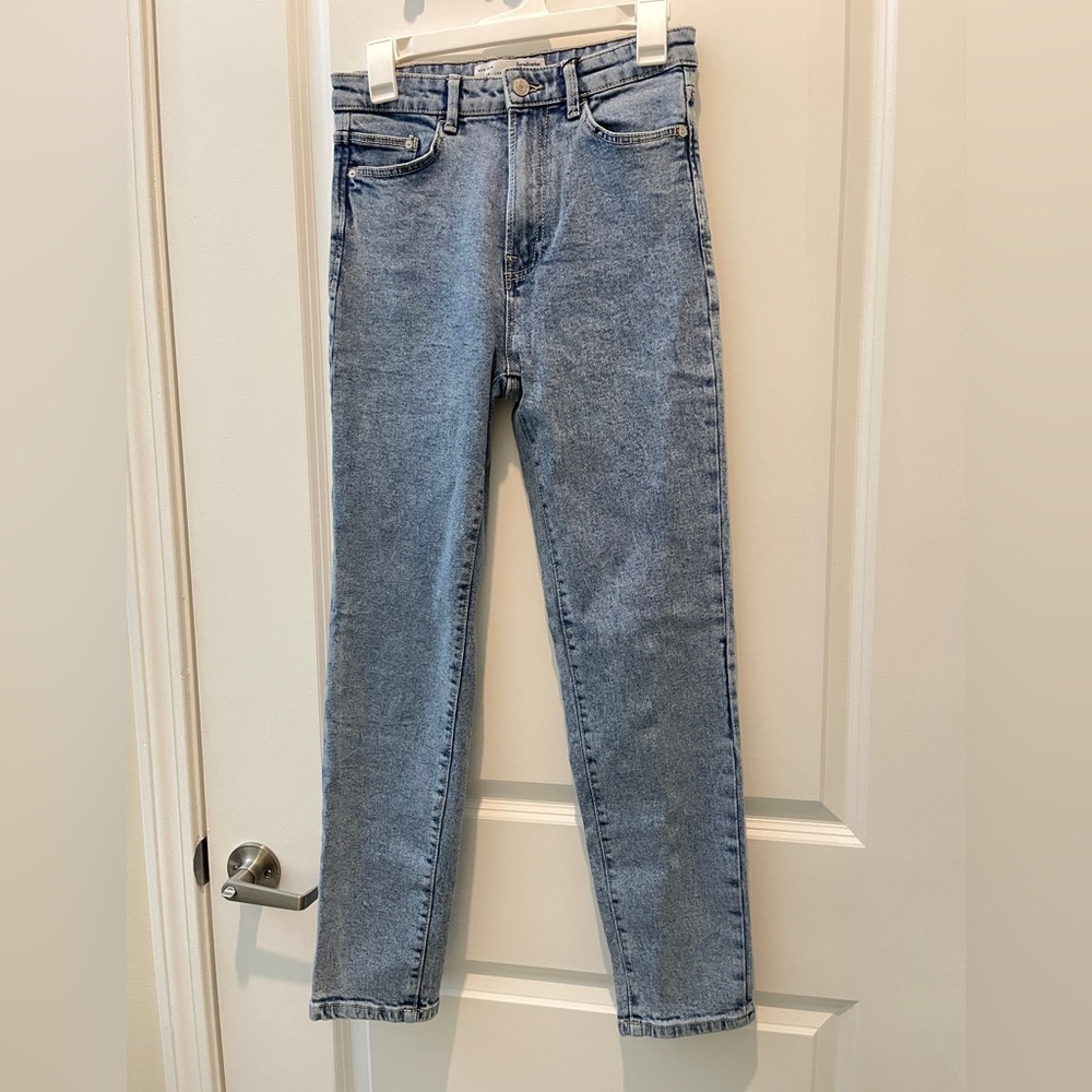 Stradivarius Light Blue Straight Leg mom fit Jeans